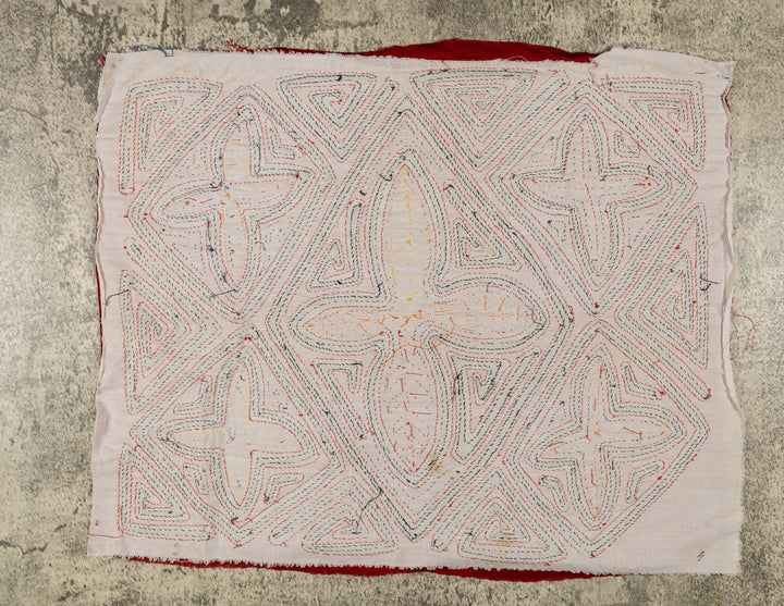 Burgundy And White Tropical Snowflakes Mola