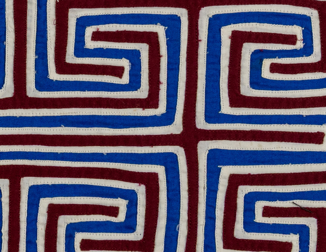 Machine-Stitched Classic Design Mola