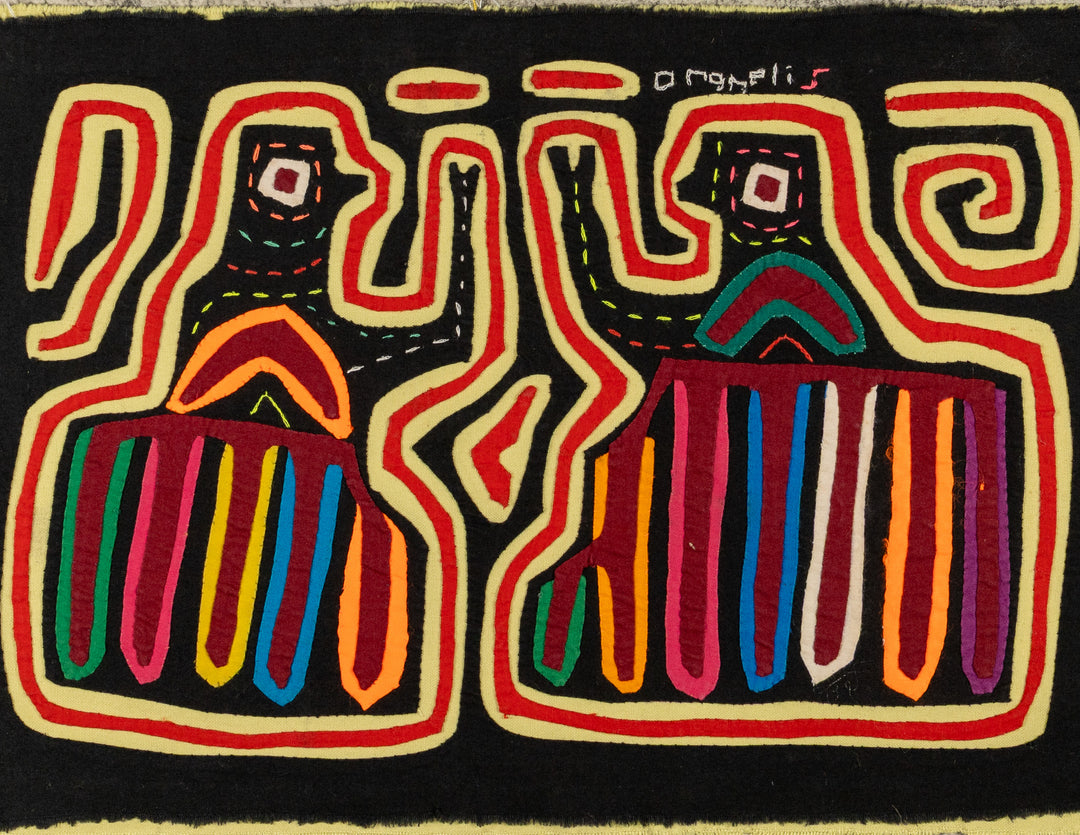 Wave Bye Bye Baby Mola