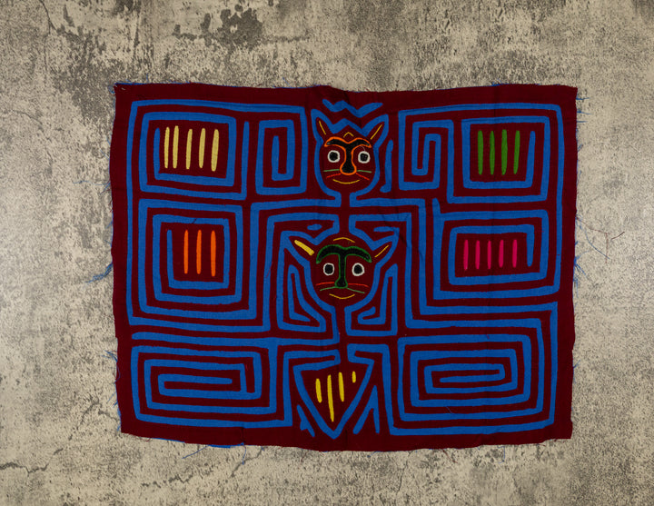Burgundy And Blue Cat Stack Mola