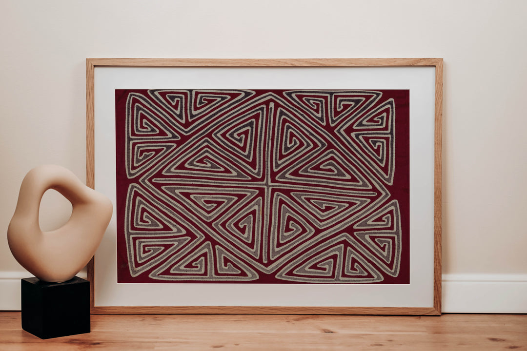 Burgundy And White Classic Design Mola