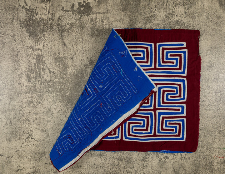Machine-Stitched Classic Design Mola