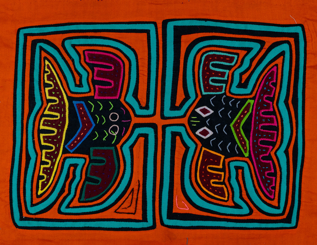 Orange And Turquoise Fish Aquarium Mola
