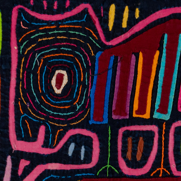 Black And Pink Jungle Taxi Cab Mola