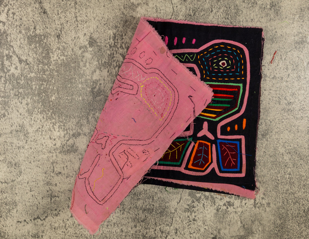 Black And Pink Who Me Yeah You Mola
