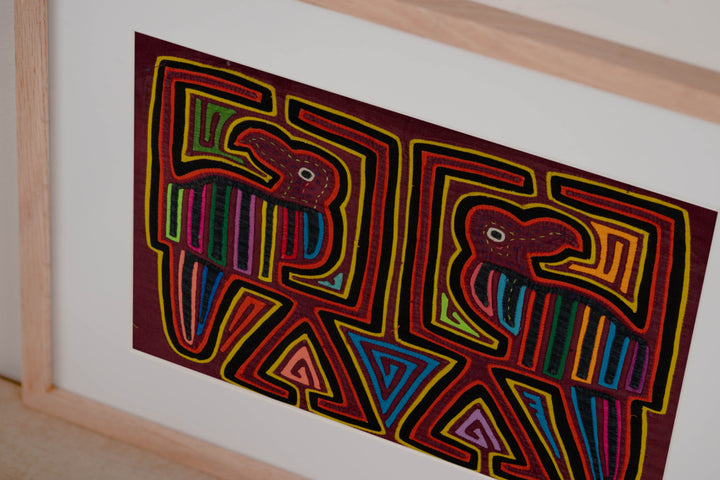 Black Yellow And Maroon Estranged Couple Mola