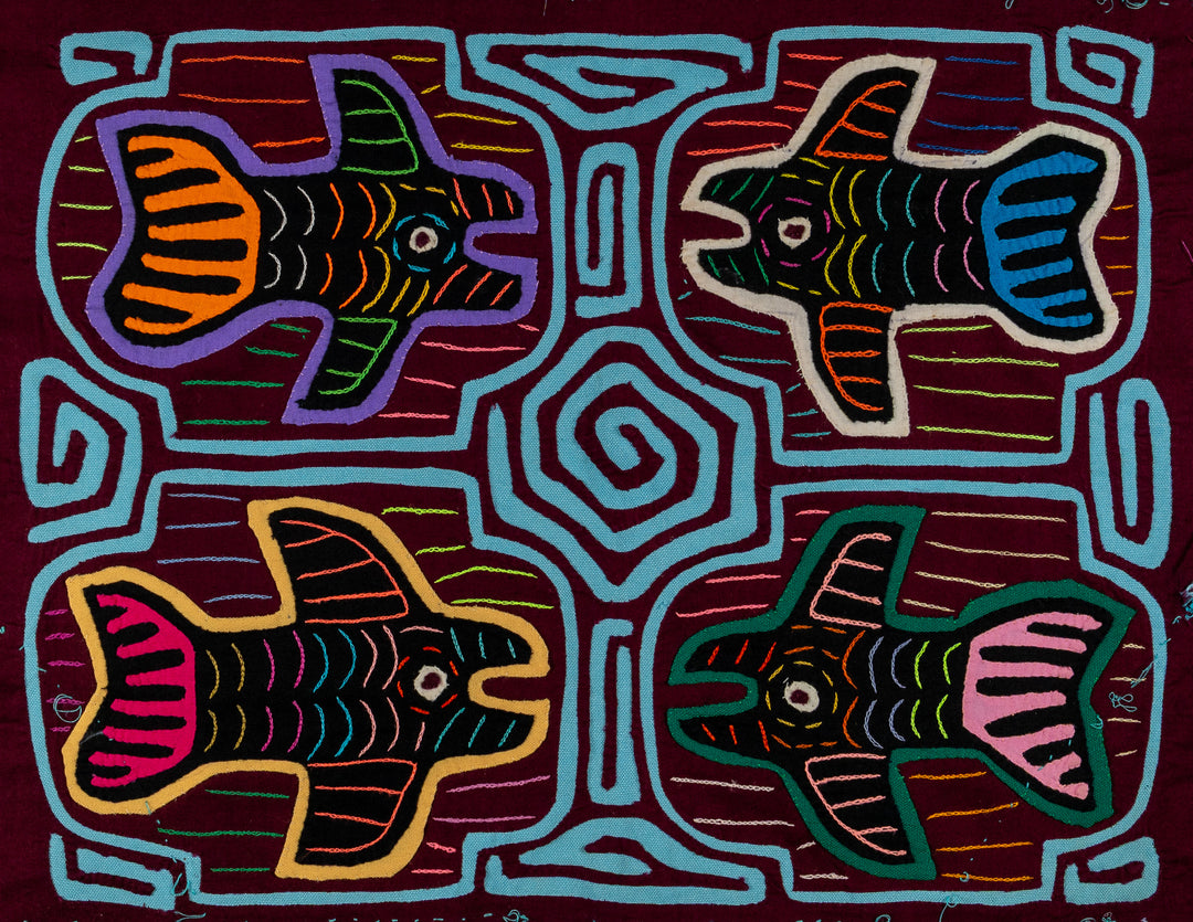 Burgundy And Turquoise Fish Aquarium Mola