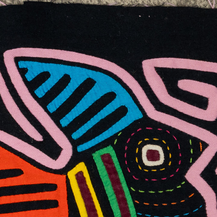 Black And Pink Angel Fish Mola
