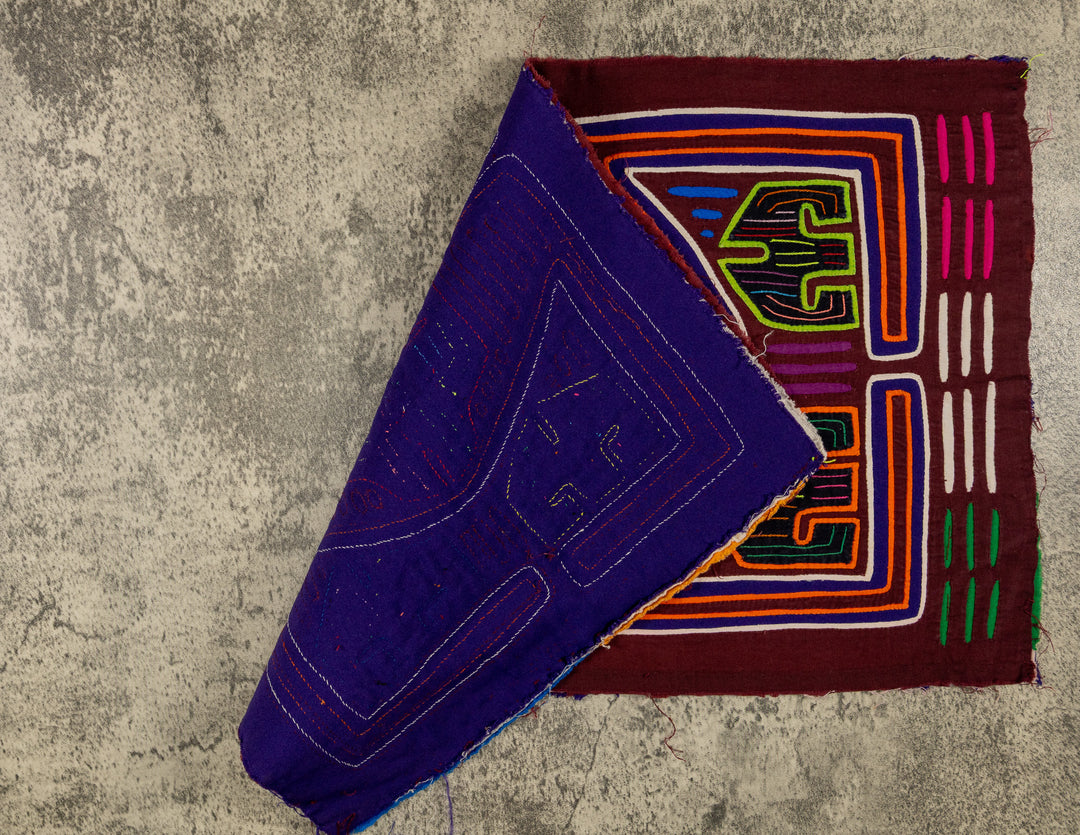 Classic Design Symmetry Mola