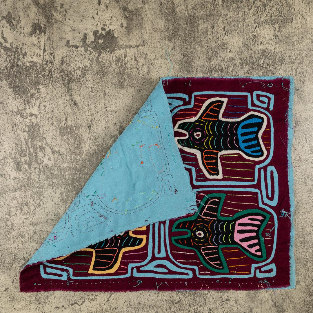 Burgundy And Turquoise Fish Aquarium Mola