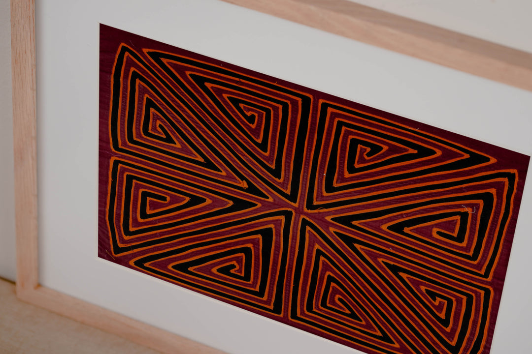 Machine-Stitched Classic Design Mola