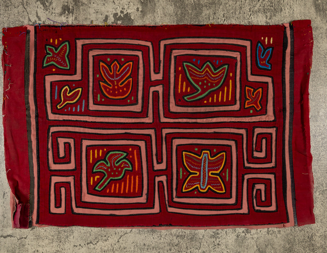 Machine-Stitched Classic Design Mola
