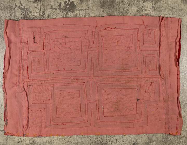 Machine-Stitched Classic Design Mola