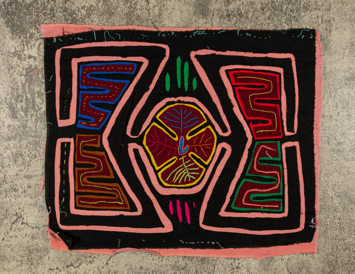 Pink And Black Classic Design Mola