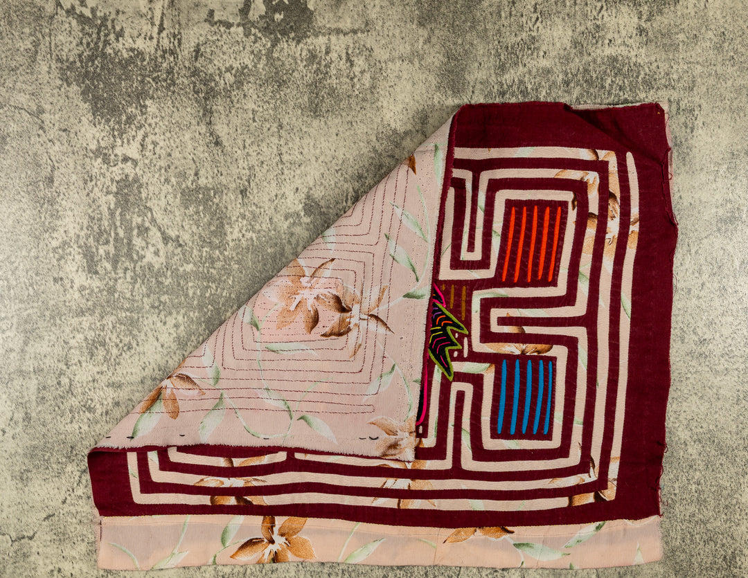 Vintage Machine-Stitched Classic Design Mola