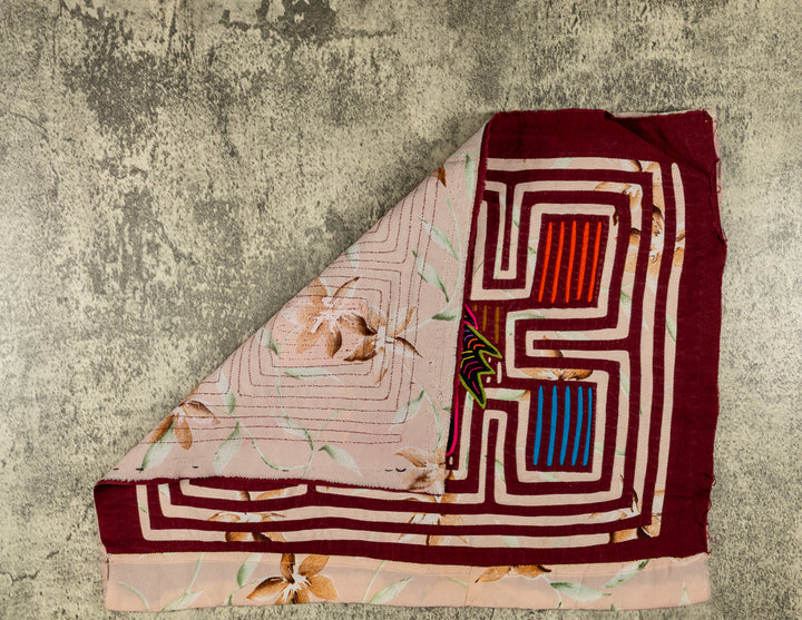 Vintage Machine-Stitched Classic Design Mola