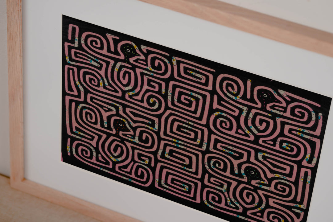 Black And Pink Kitty Cat Material Mola