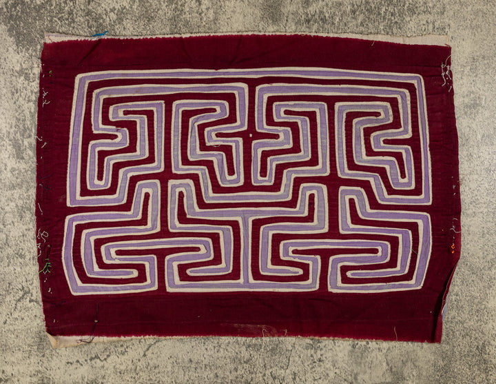 Machine-Stitched Classic Design Mola