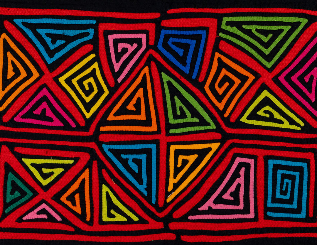 Black And Red Classic Design Mola
