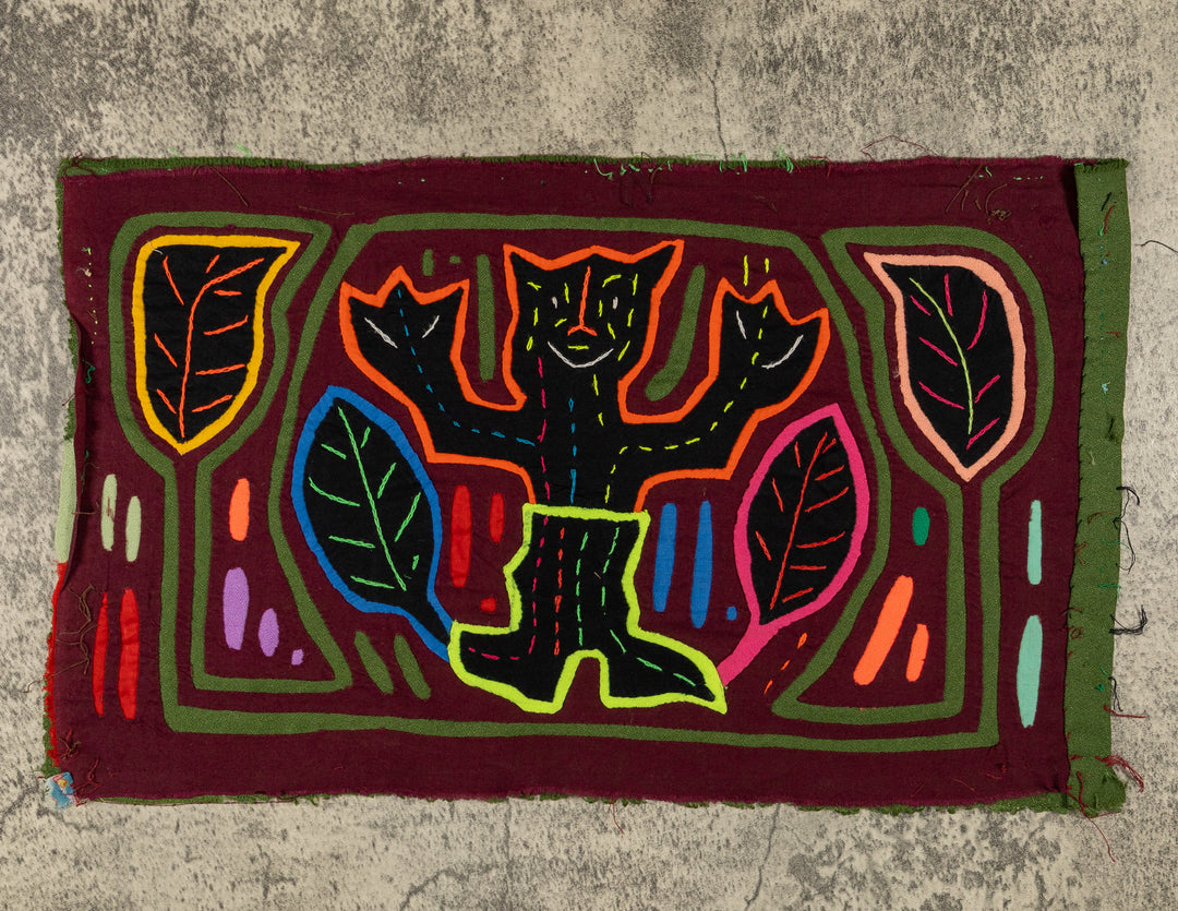Burgundy And Green Top Cat Mola