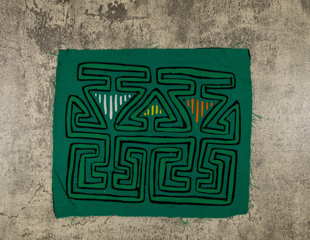 Green Green Classic Design Mola