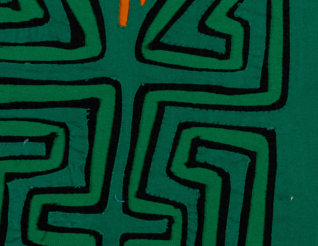 Green Green Classic Design Mola
