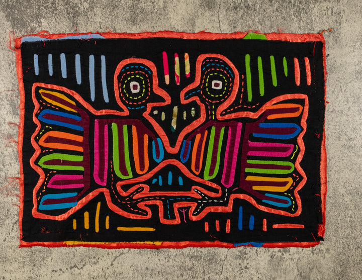 Black And Orange Lovebird Optical Illusion Mola