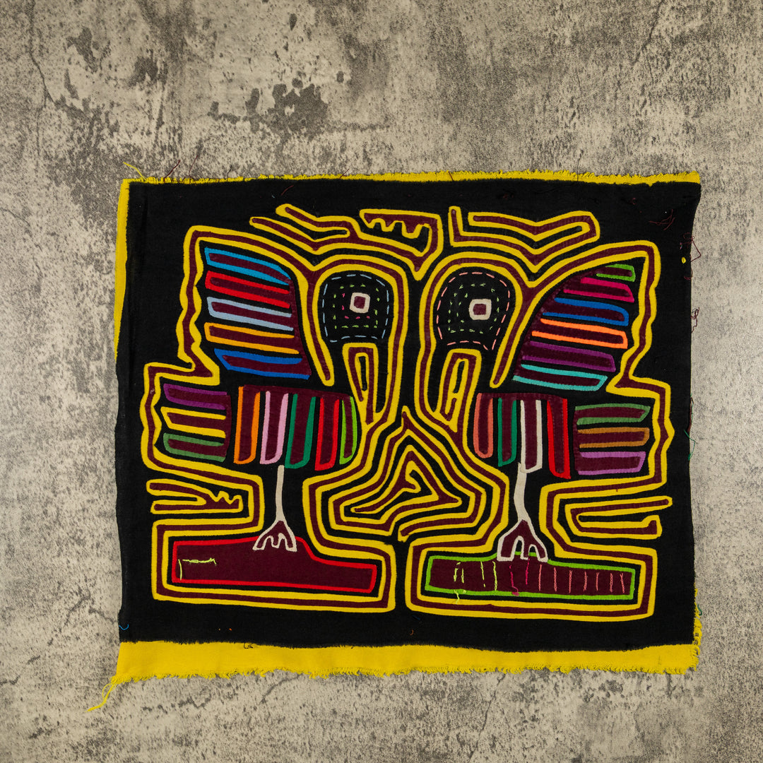 Black And Yellow Pelican Optical Illusion Mola