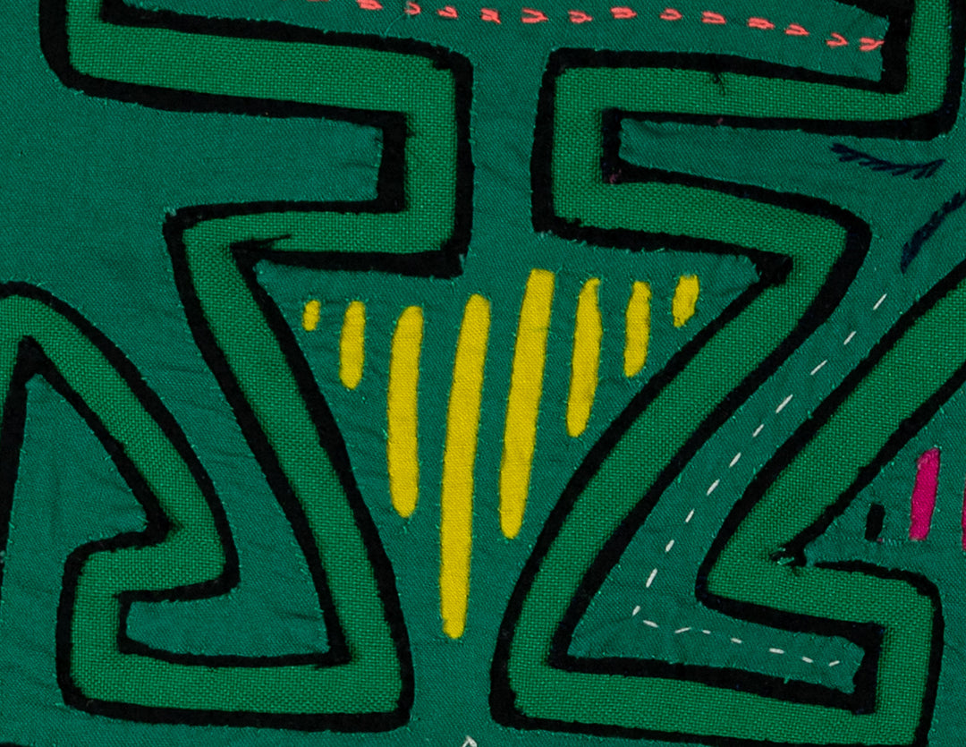 Green Green Classic Design Mola