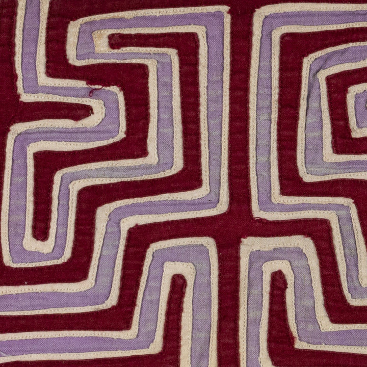 Machine-Stitched Classic Design Mola