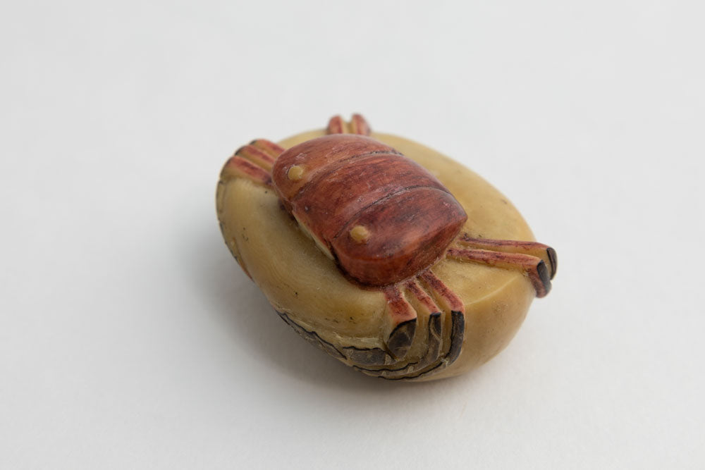 Vintage Wounaan Indian Crab Tagua Carving