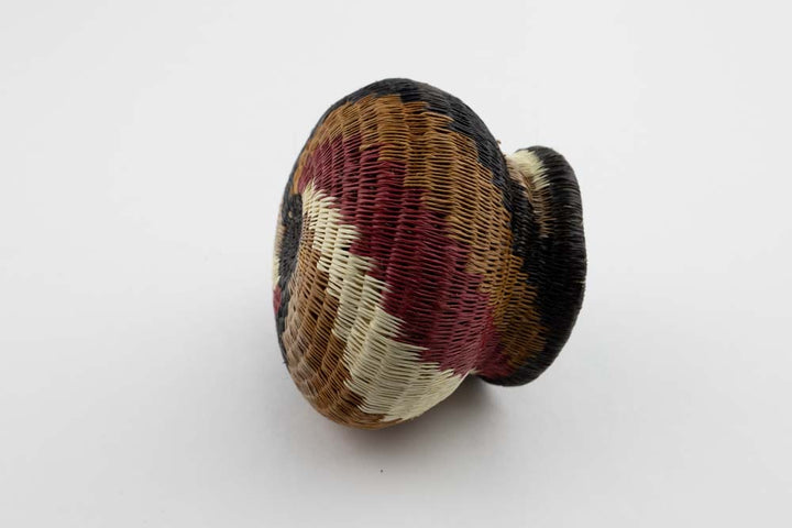 Wounaan Indian Hand Woven Spiral Design Basket Panama