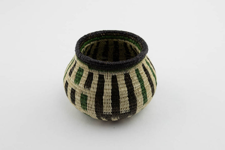 Wounaan Indian Hand Woven Classic Design Basket Panama