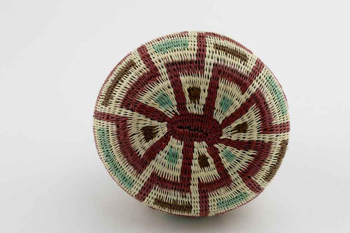 Wounaan Indian Hand Woven Classic Design Basket Panama