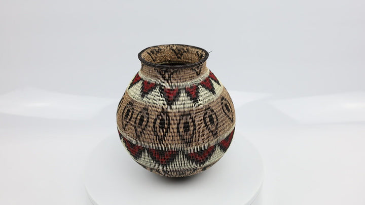 Panama Indian feather Wounaan basket. brown, red, White. Hand woven.