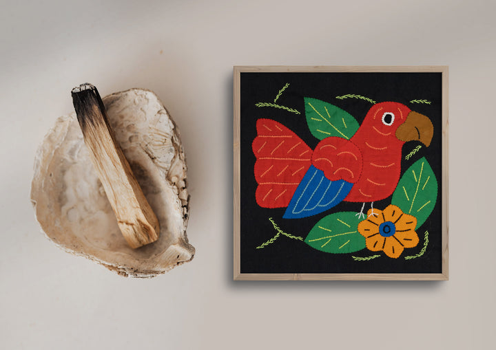 Red And Blue Parrot Bird Molita