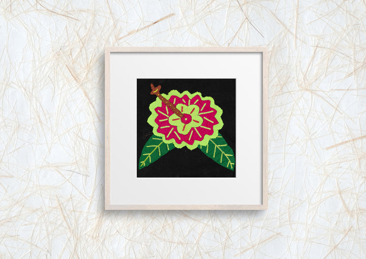Green And Purple Flower Molita