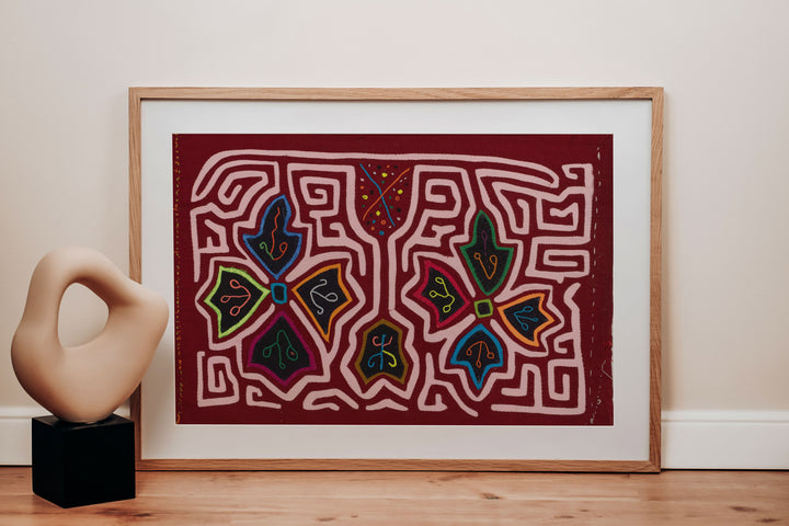 Burgundy White Floral Flower Mola