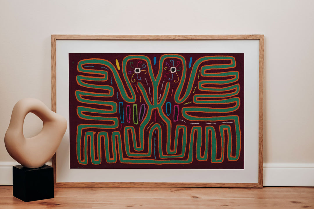 Burgundy Green Lovebird Mola