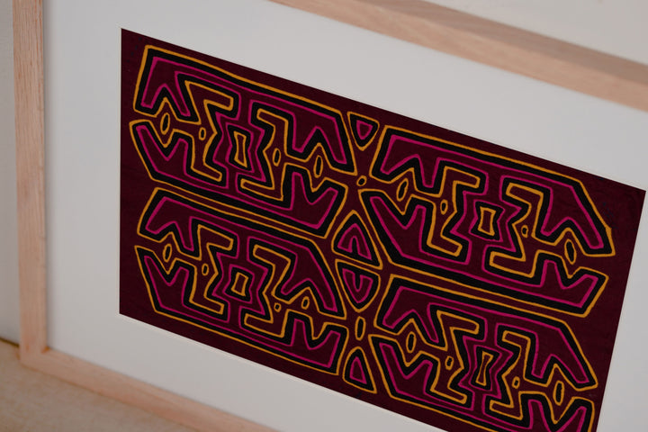 Mate To Purple Gold Classic Design Mola