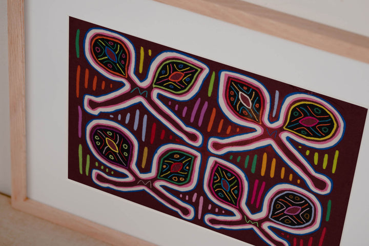 Rainbow Crossed Tennis Racket Mola