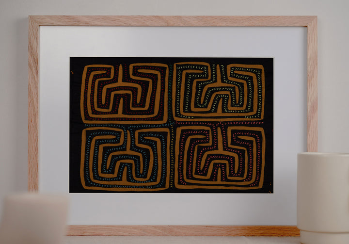 A Riddle Maze Mola