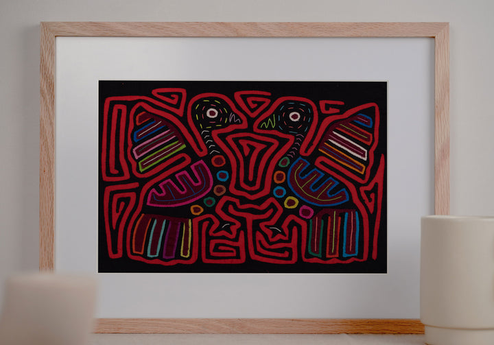 Black Red Lovebird Mola