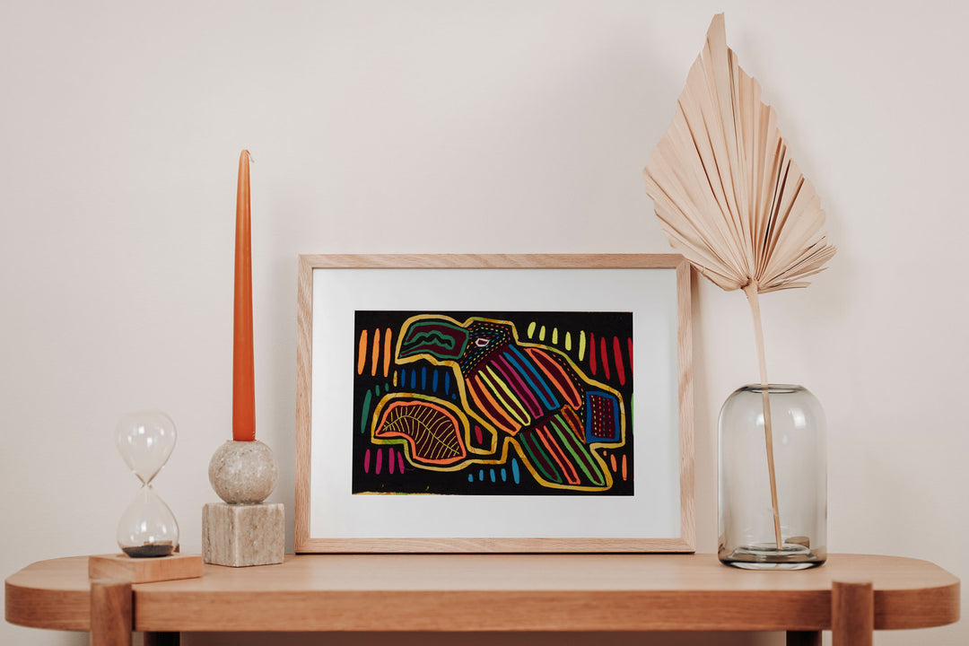 Toucan Parrot with Nutcracker Beak Mola