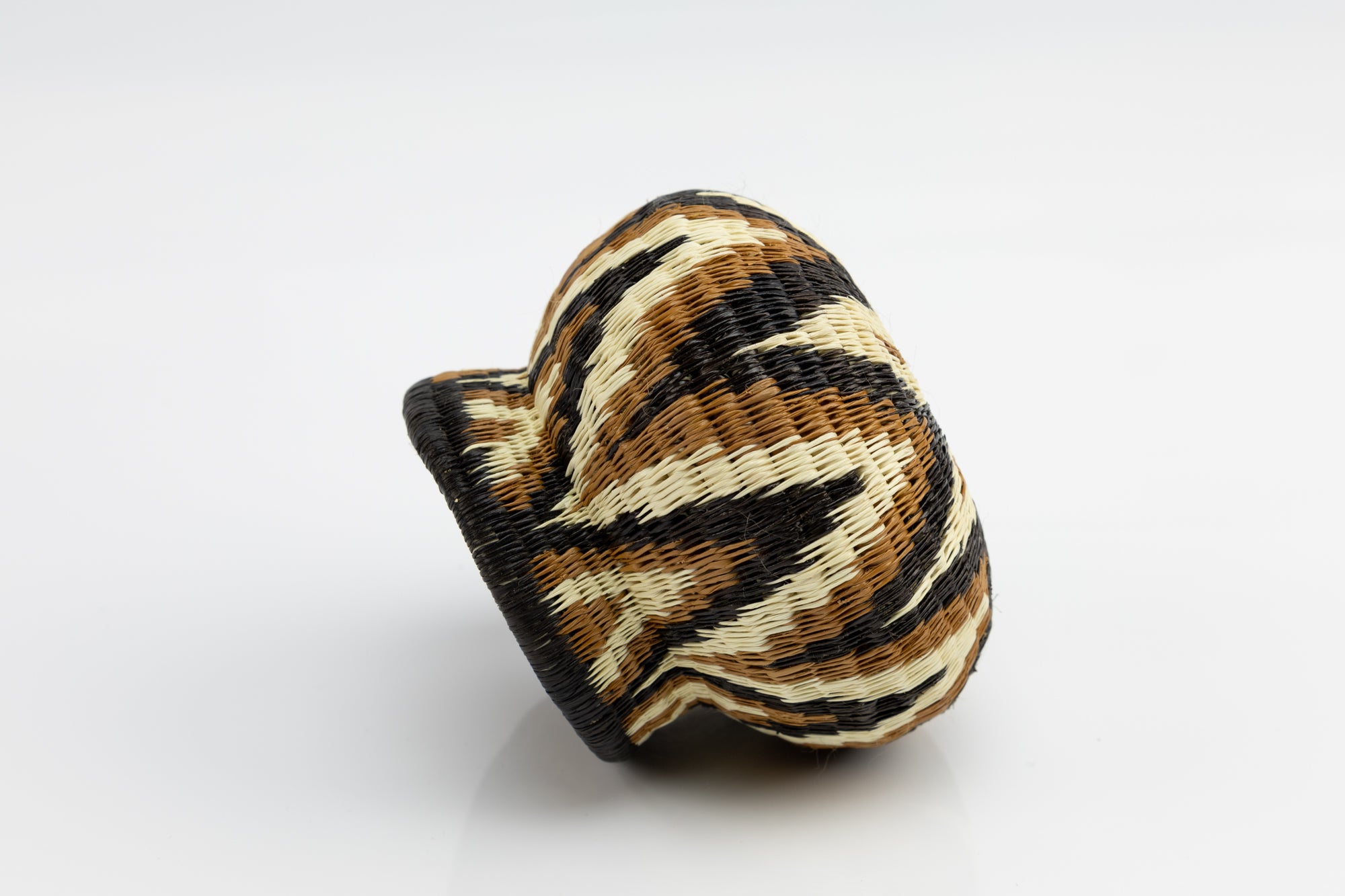 Wounaan Indian Hand Woven Brown Black and White Panama Basket