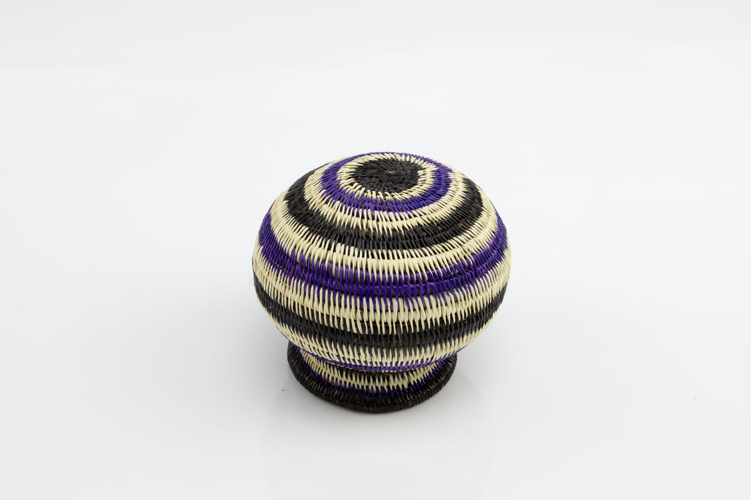 Wounaan Indian Hand Woven Black and Purple Panama Basket