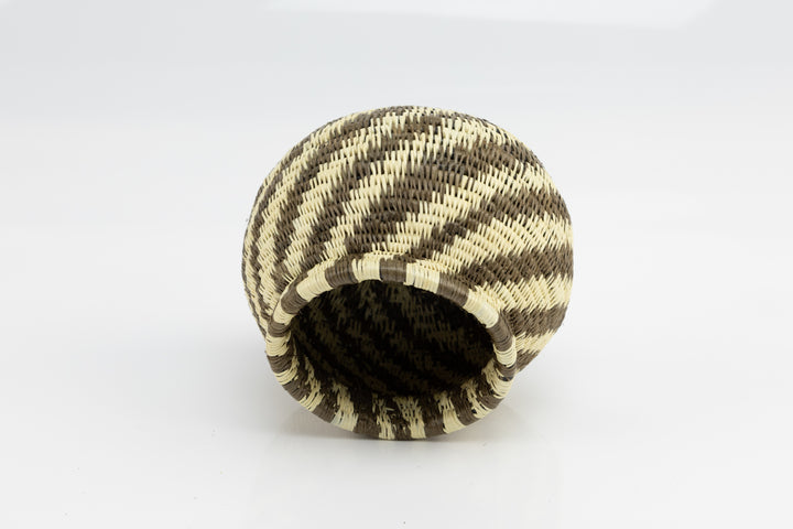 Wounaan Indian Hand Woven Spiral Panama Basket