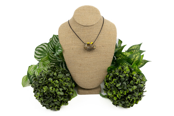 El Perezoso Tagua Necklace