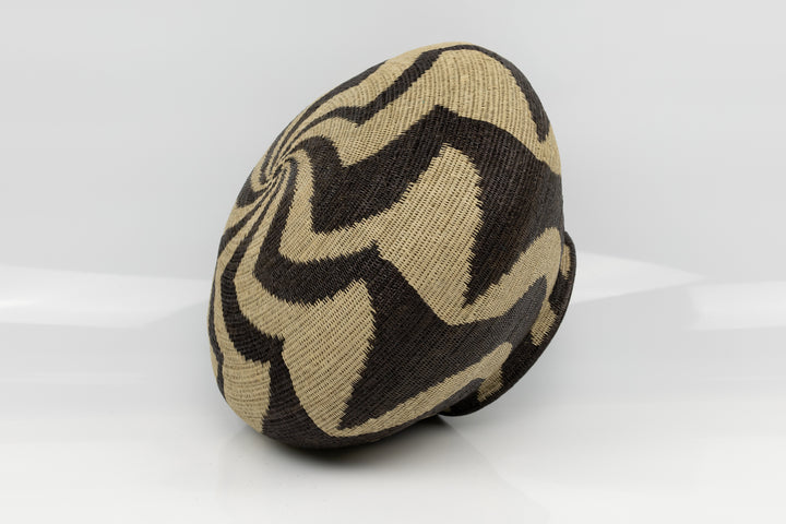 Wounaan Indian woven black and tan large basket Panama art