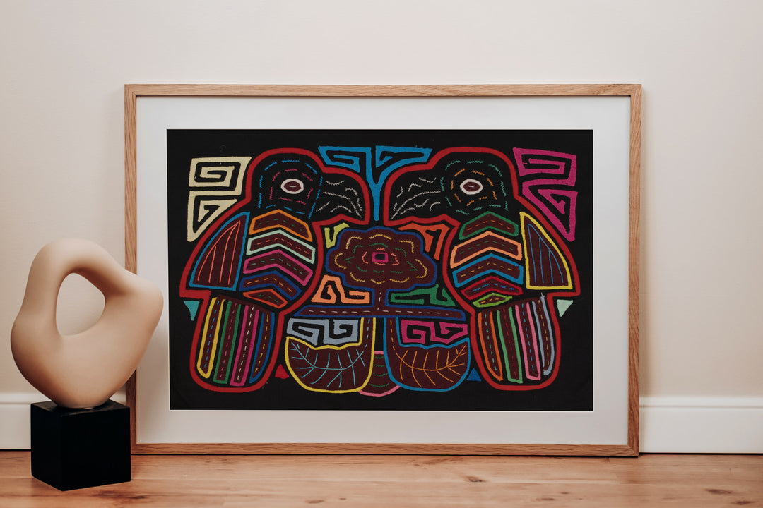 Black And Red Gossip Bird Mola